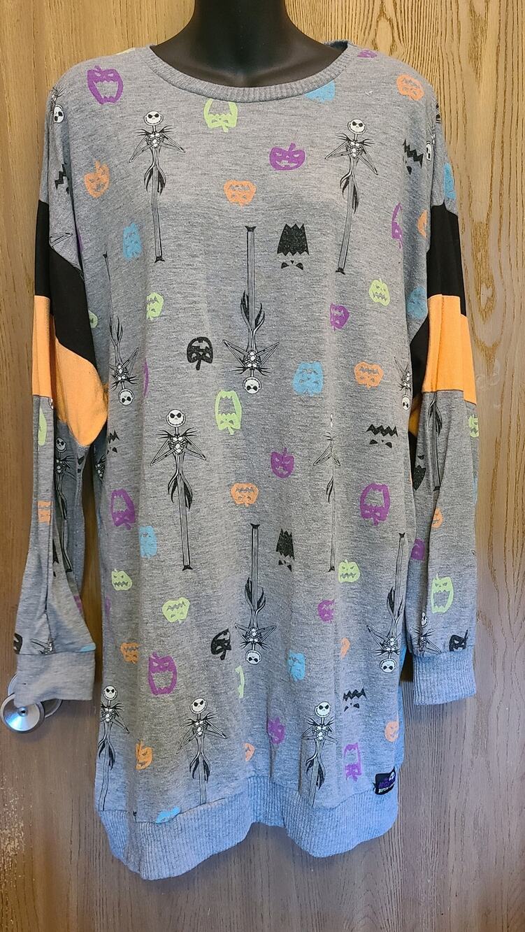 Disney Nightmare Before Christmas Gray Long Sleeve sleepwear